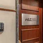Nlc Rooms & Suites
