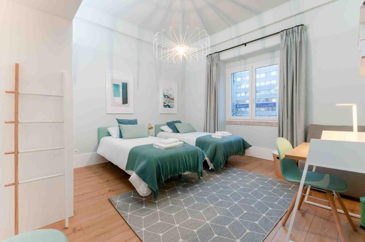 Bed & Breakfast Nlc & Lisbon